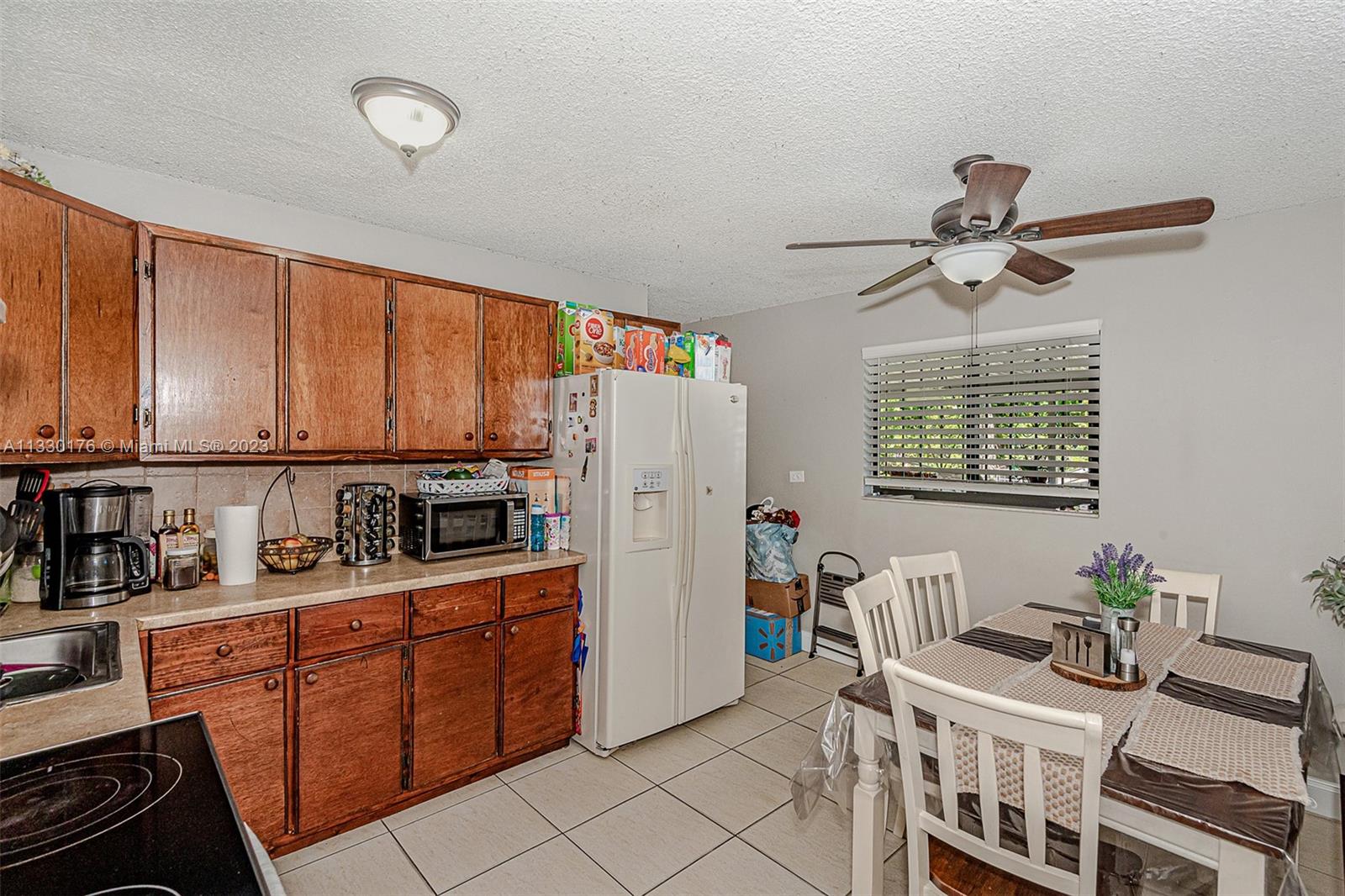 See details / 1931 sq. ft. $ 2023-01-19 0 Photo