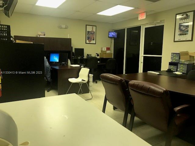 See details 205 / sq. ft. $ 2023-01-20 0 Photo