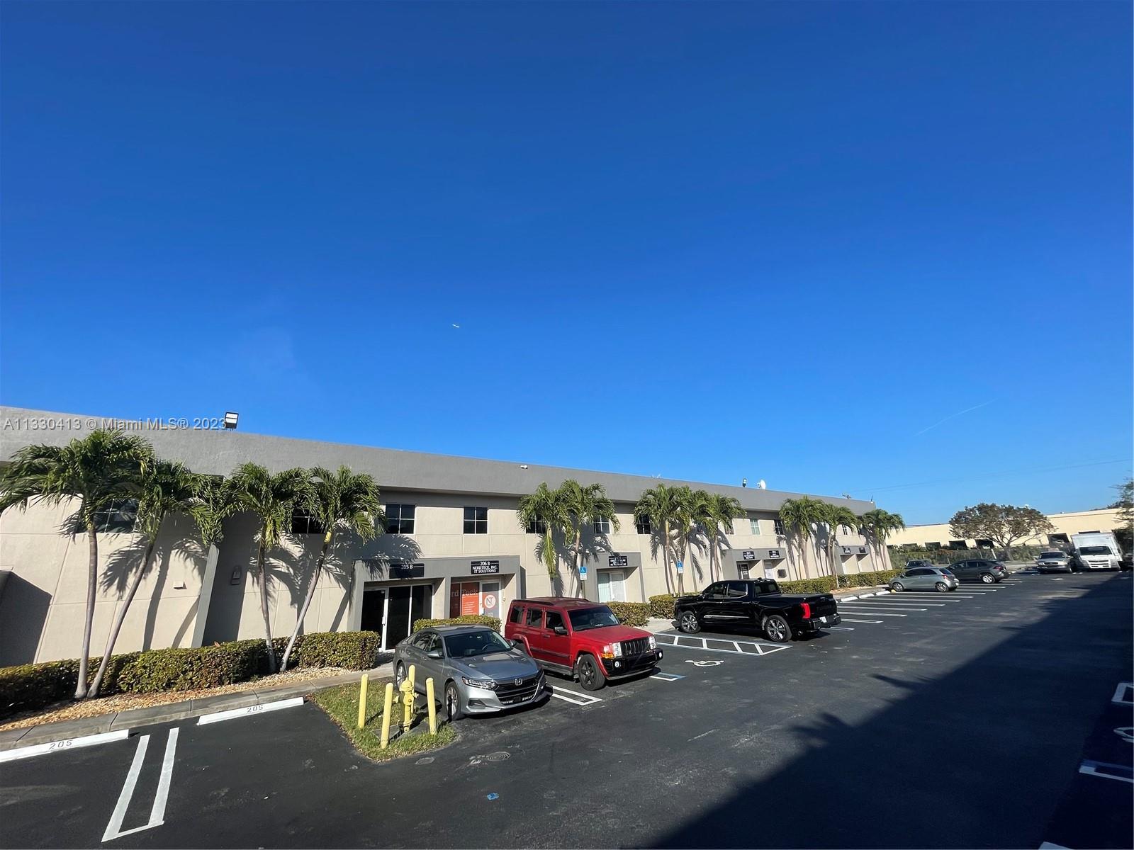 See details 205 / sq. ft. $ 2023-01-20 0 Photo