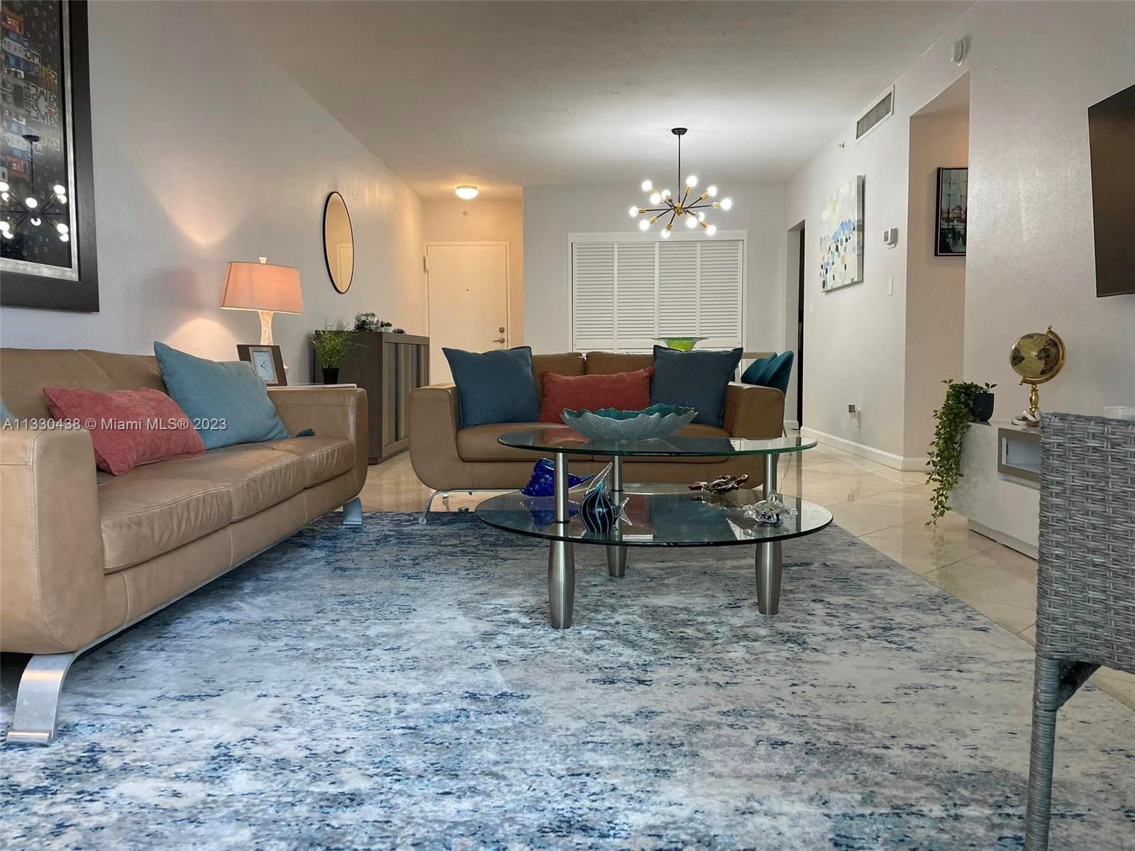 Photo of 3001 Ocean Dr #323, Hollywood, Florida, 33019 -