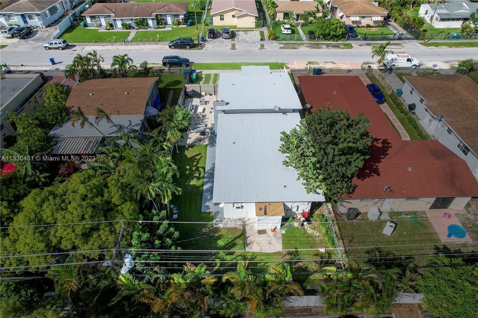 See details / 1950 sq. ft. $ 2023-01-20 0 Photo
