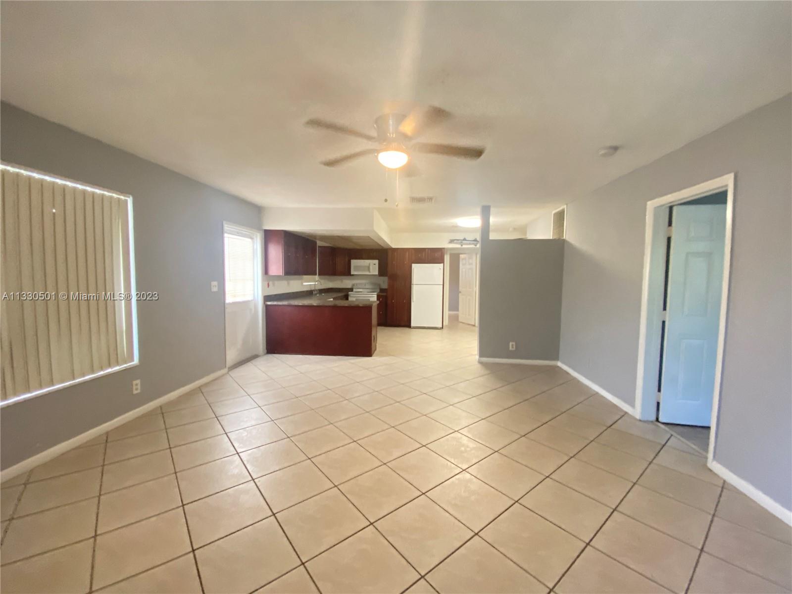 See details / 5436 sq. ft. $ 2023-01-20 0 Photo