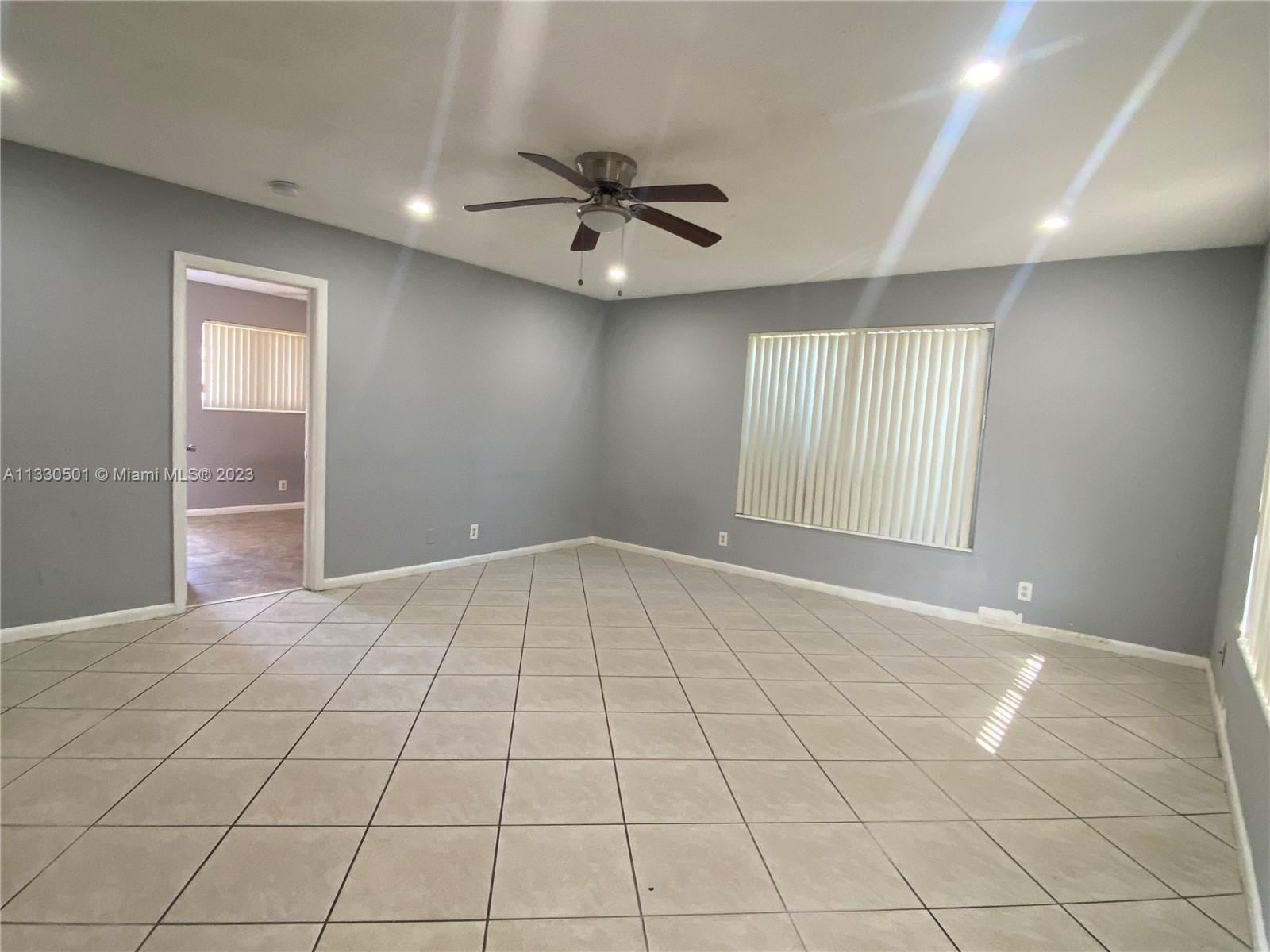 See details / 5436 sq. ft. $ 2023-01-20 0 Photo