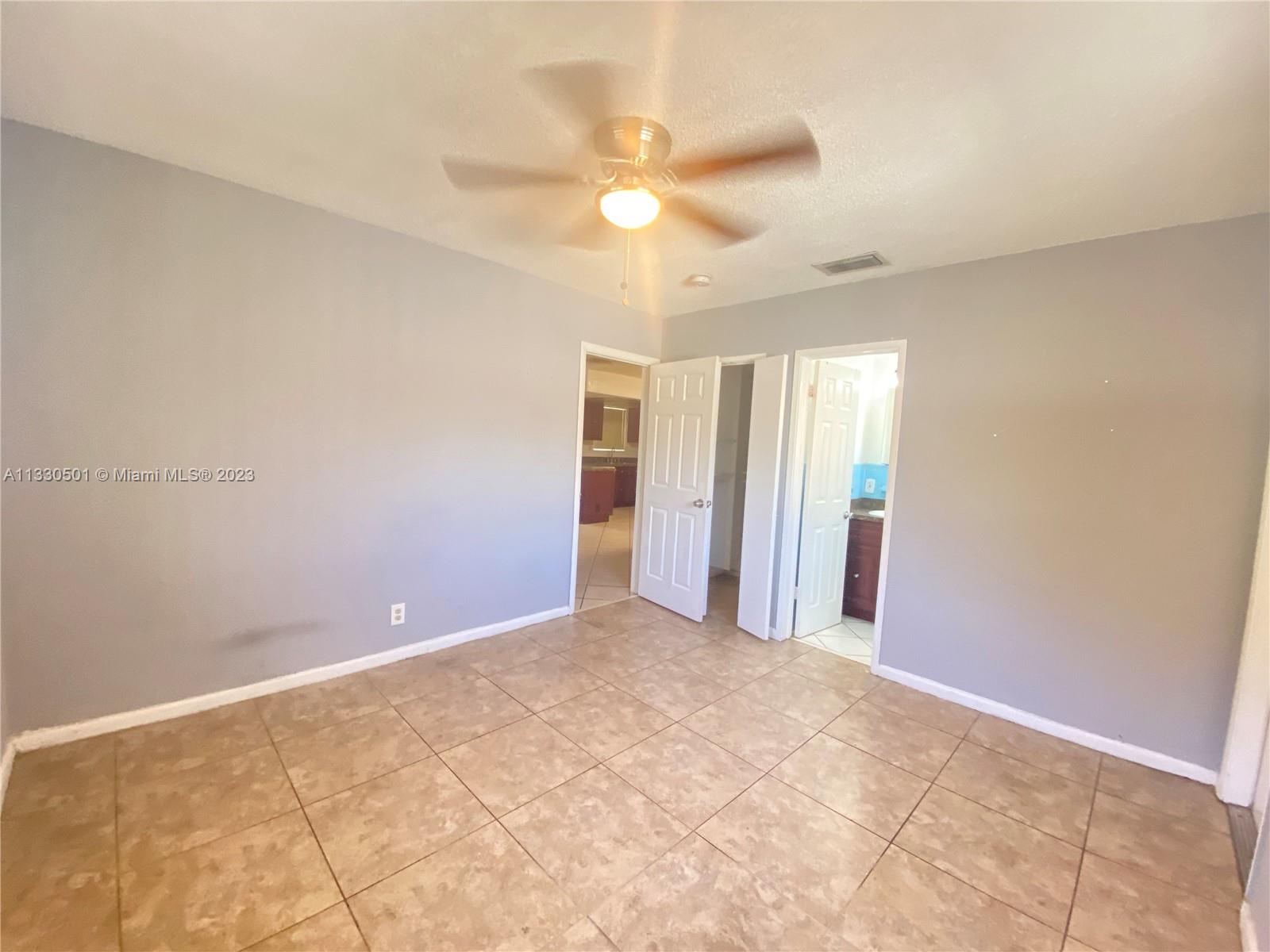 See details / 5436 sq. ft. $ 2023-01-20 0 Photo