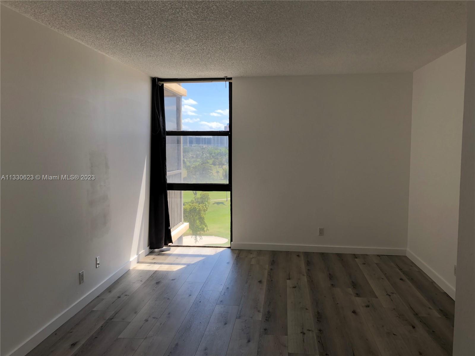 Photo of 20379 Country Club Dr #737, Aventura, Florida, 33180 -