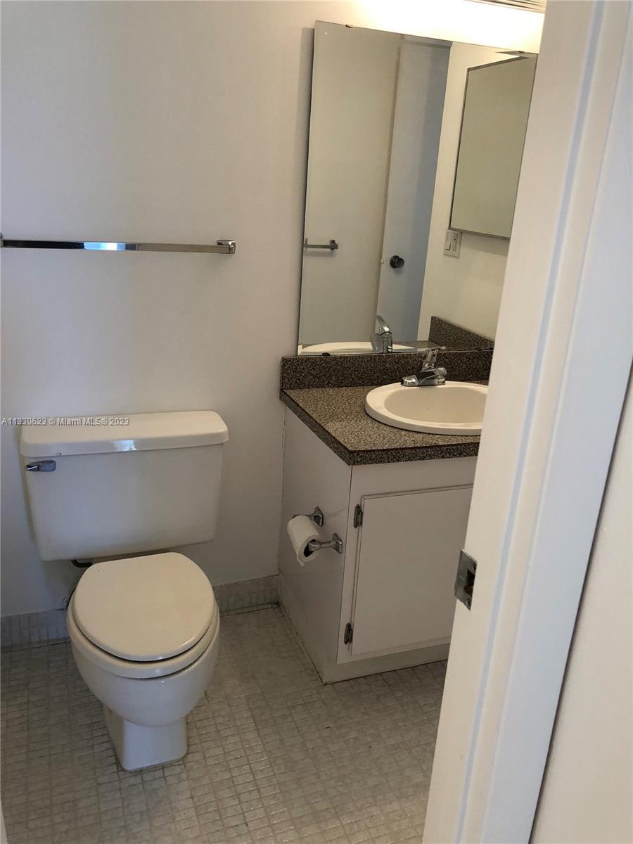 Photo of 20379 Country Club Dr #737, Aventura, Florida, 33180 -