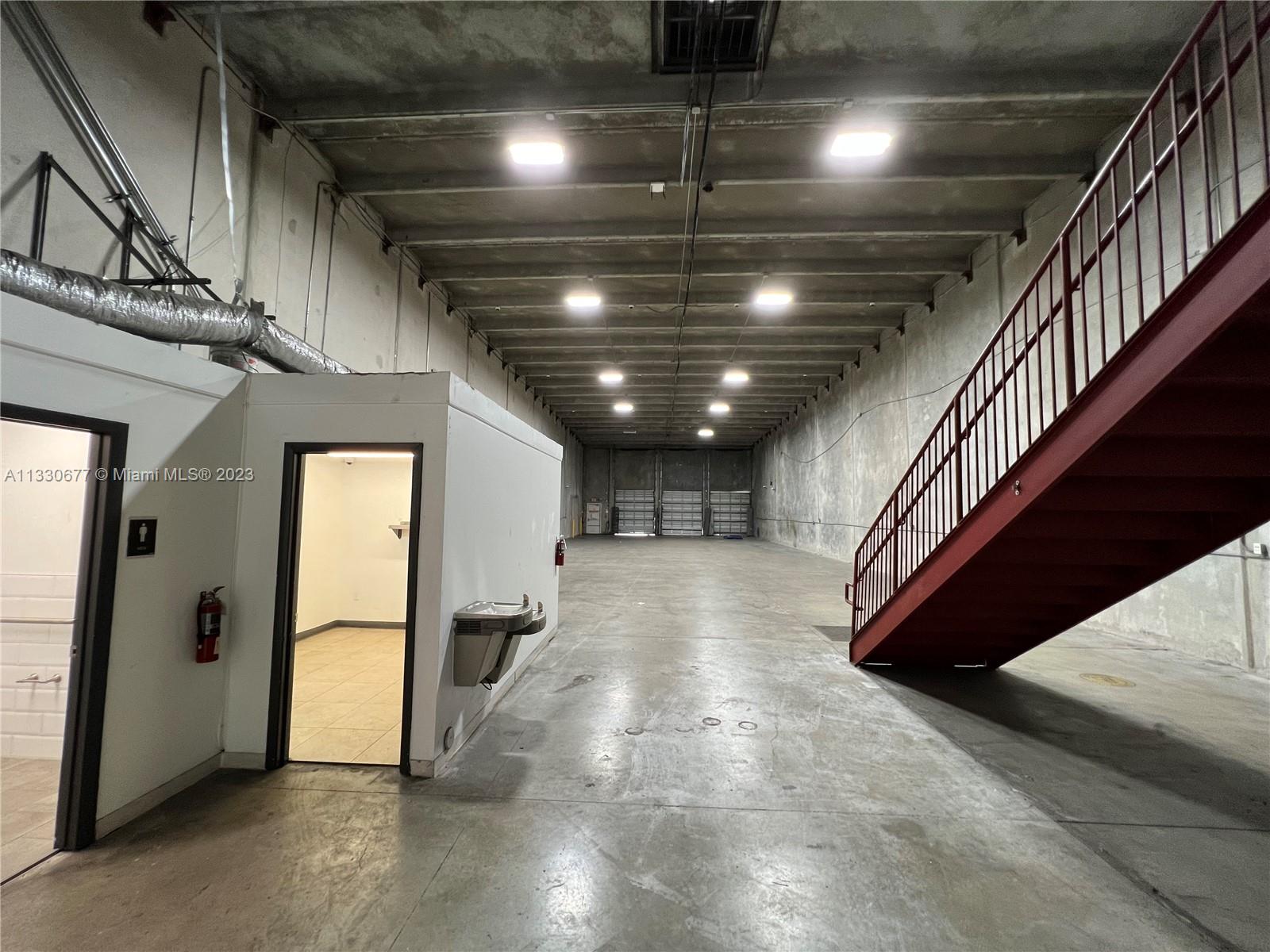 See details 2 / sq. ft. $ 2023-01-20 0 Photo