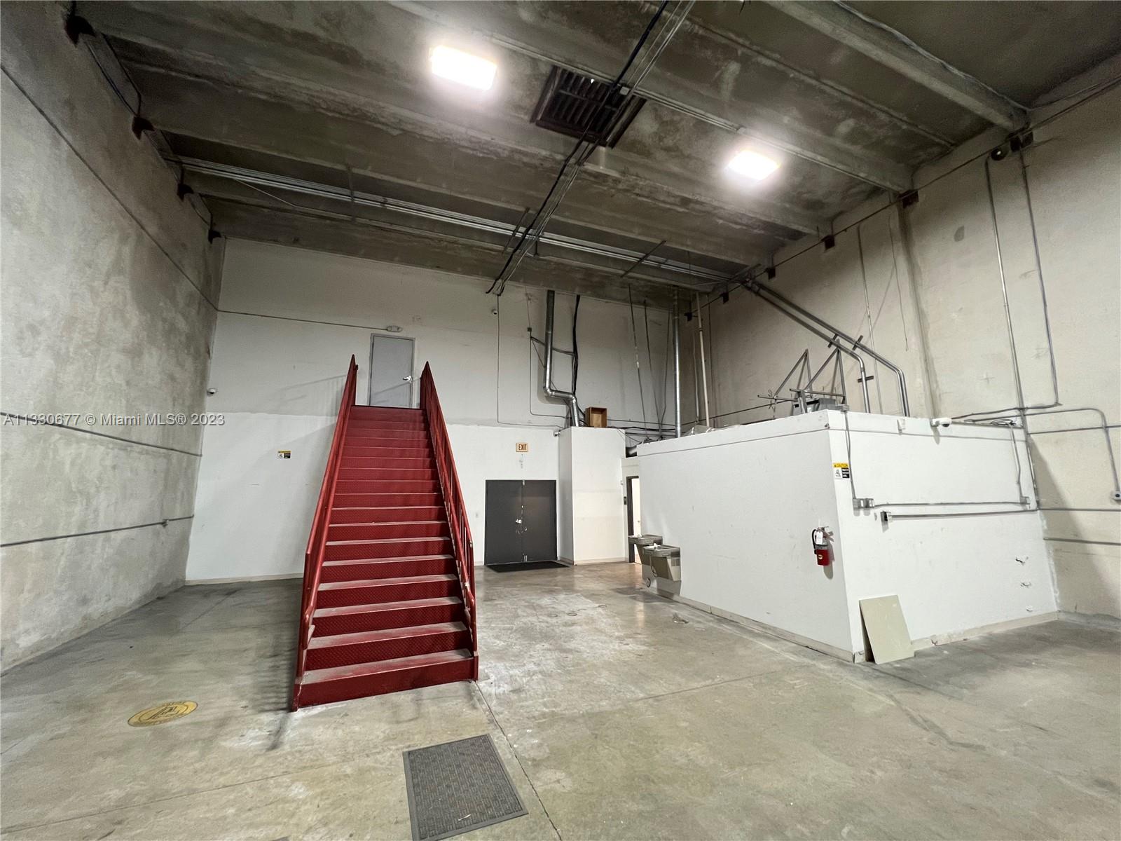 See details 2 / sq. ft. $ 2023-01-20 0 Photo