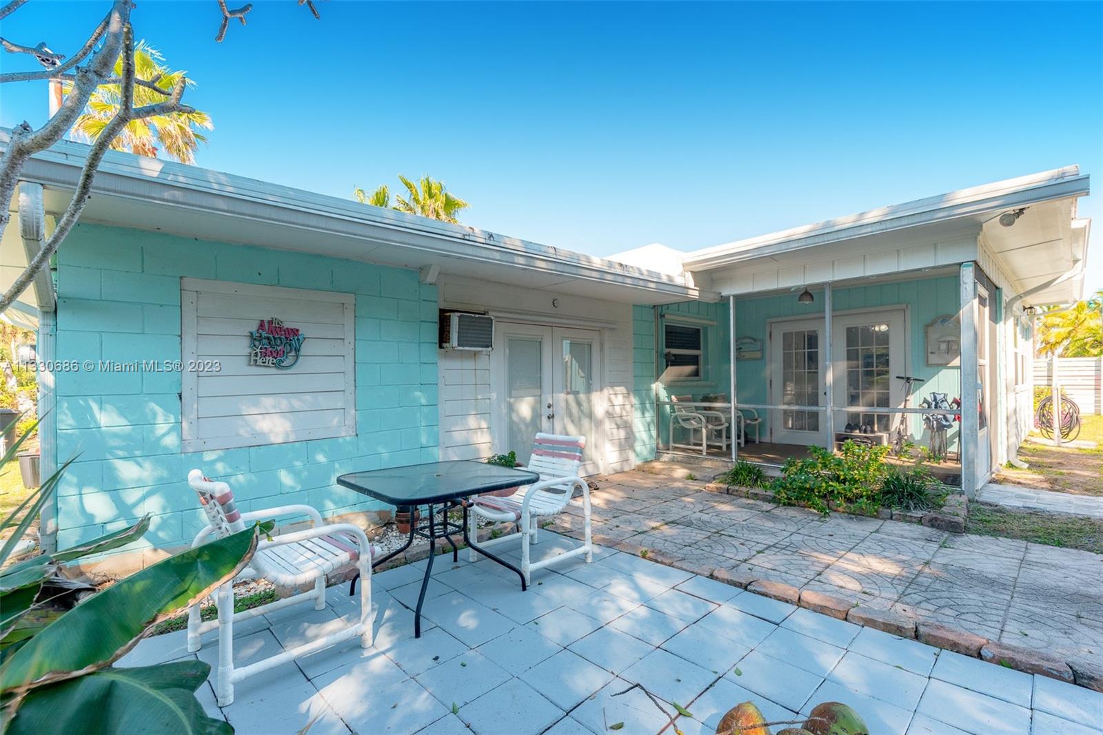 See details / 1646 sq. ft. $ 2023-01-20 0 Photo