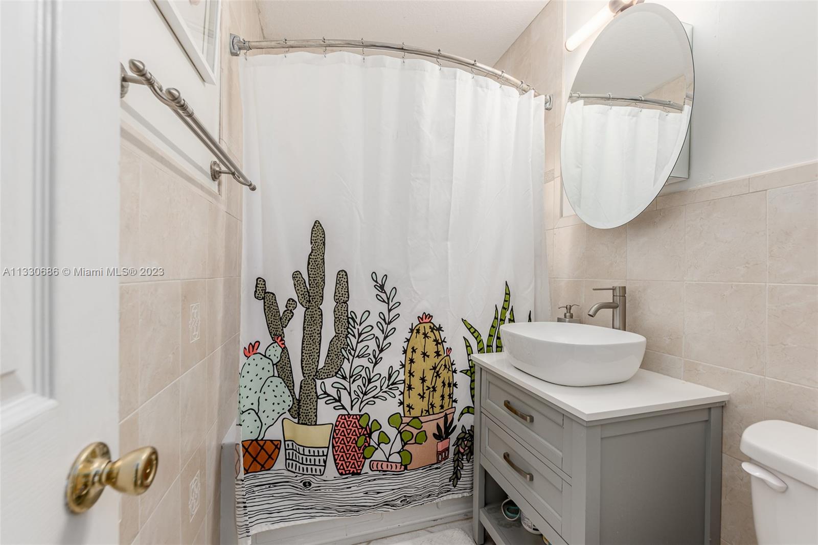 See details / 1646 sq. ft. $ 2023-01-20 0 Photo