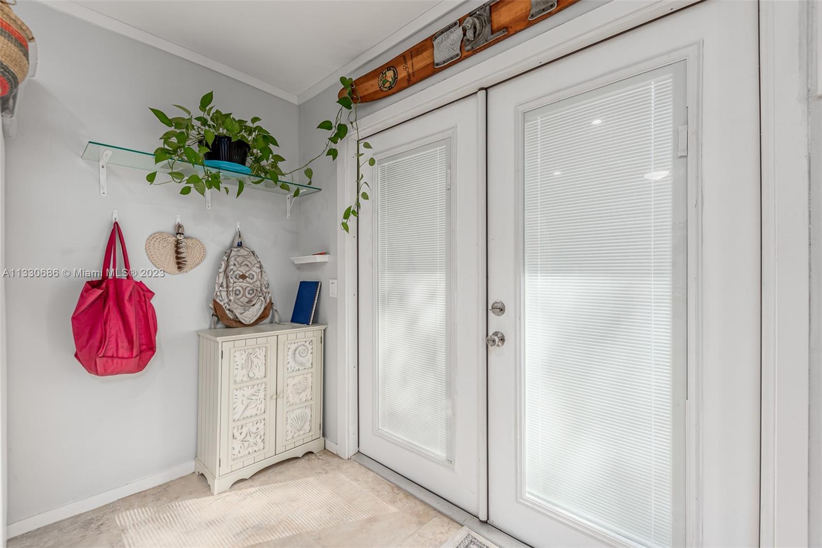 See details / 1646 sq. ft. $ 2023-01-20 0 Photo