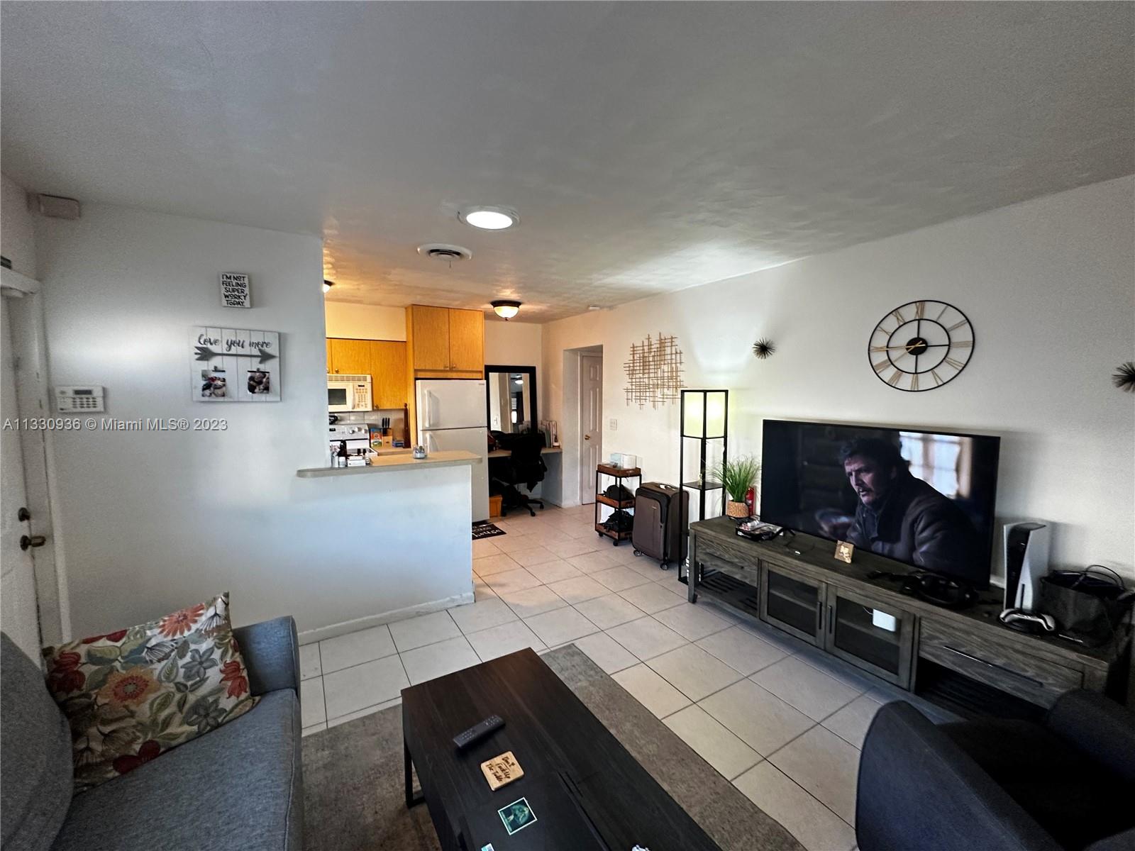 See details / 1558 sq. ft. $ 2023-01-30 0 Photo