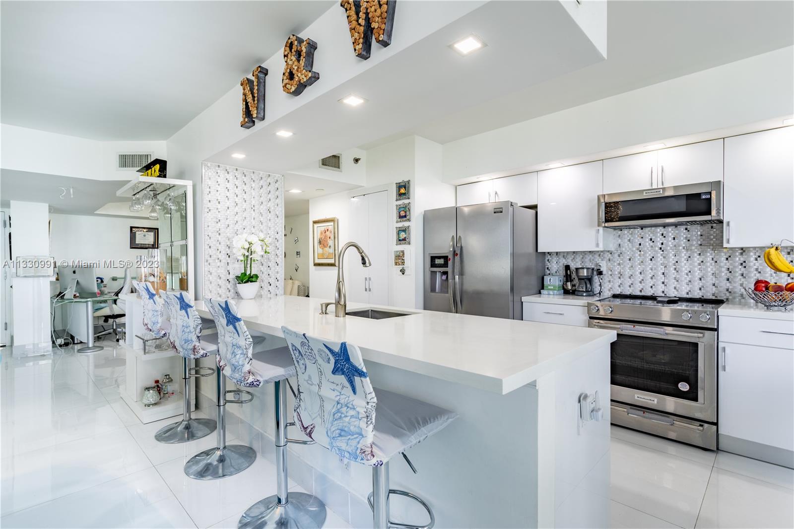 Photo of 16425 Collins Ave #515, Sunny Isles Beach, Florida, 33160 -