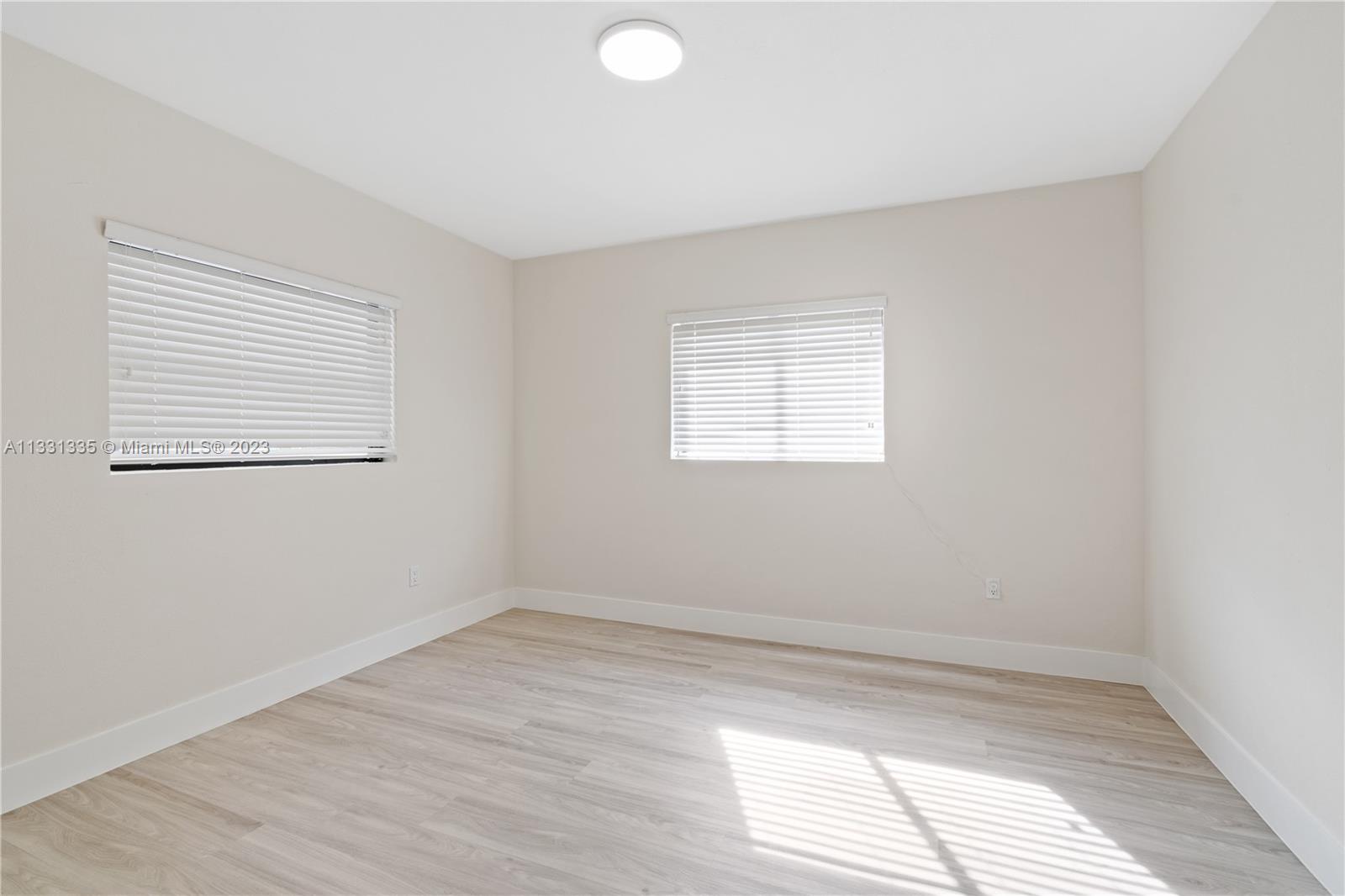 See details / 1428 sq. ft. $ 2023-01-22 0 Photo