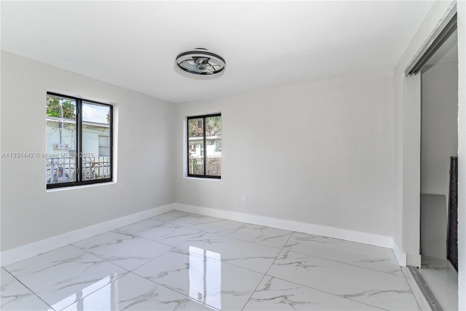See details / 1621 sq. ft. $ 2023-01-24 0 Photo