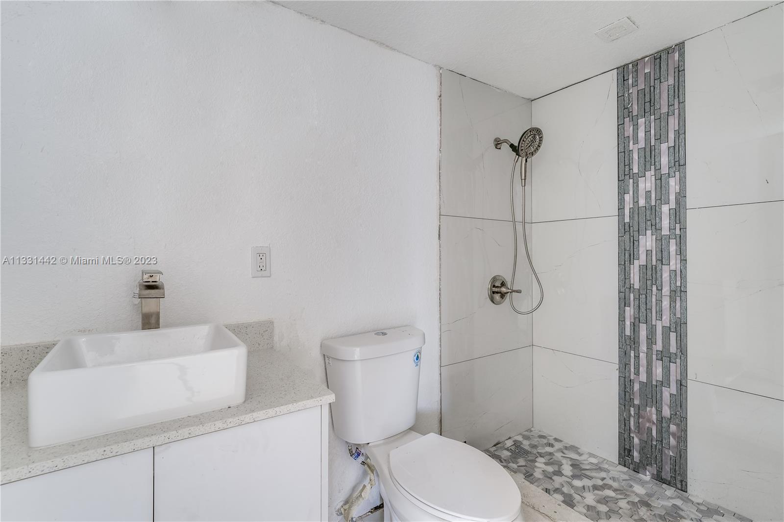 See details / 1621 sq. ft. $ 2023-01-24 0 Photo