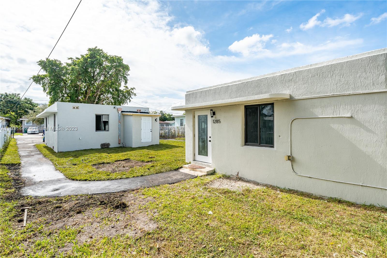 See details / 1621 sq. ft. $ 2023-01-24 0 Photo