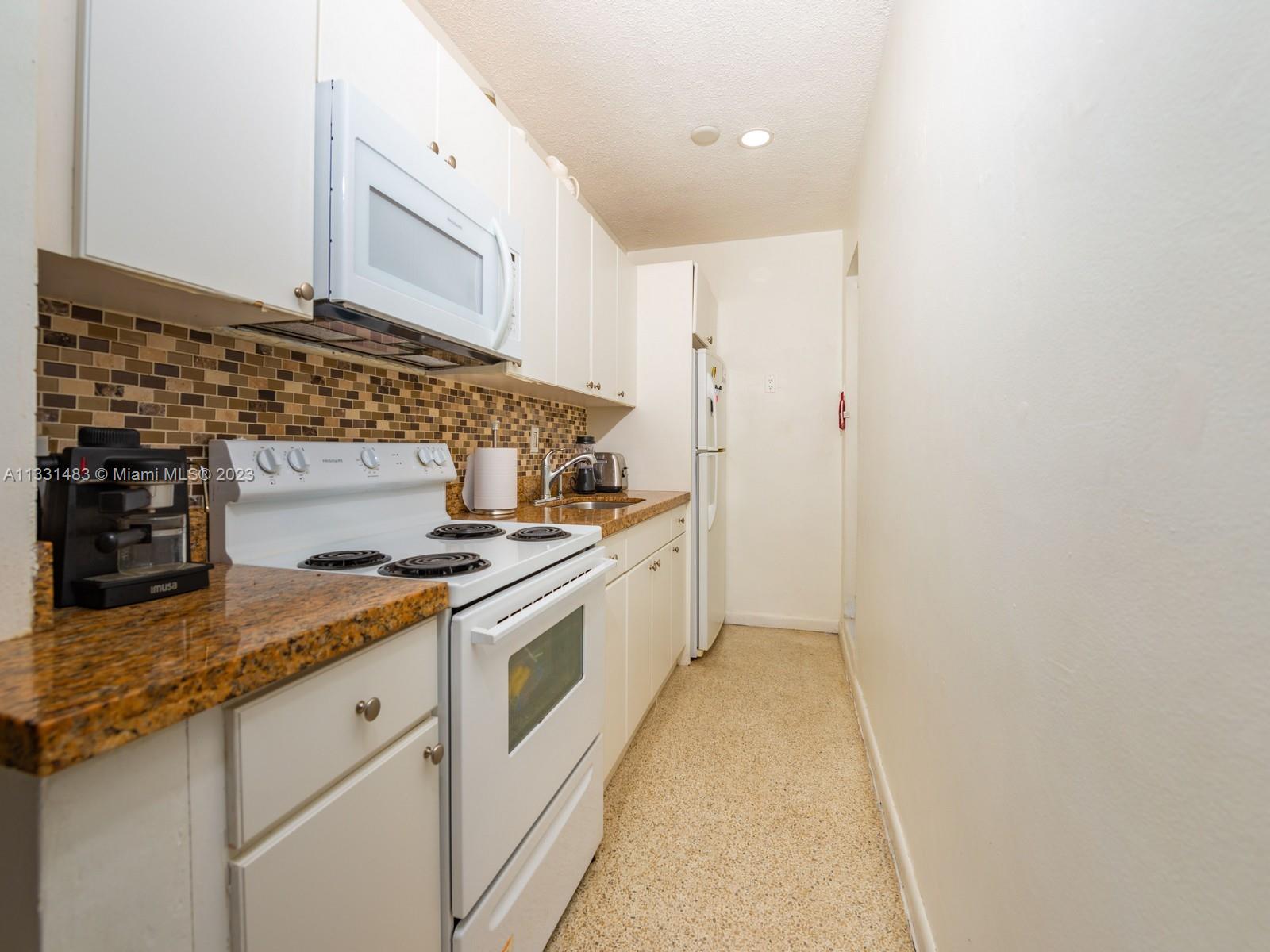 See details / 2024 sq. ft. $ 2023-01-23 0 Photo