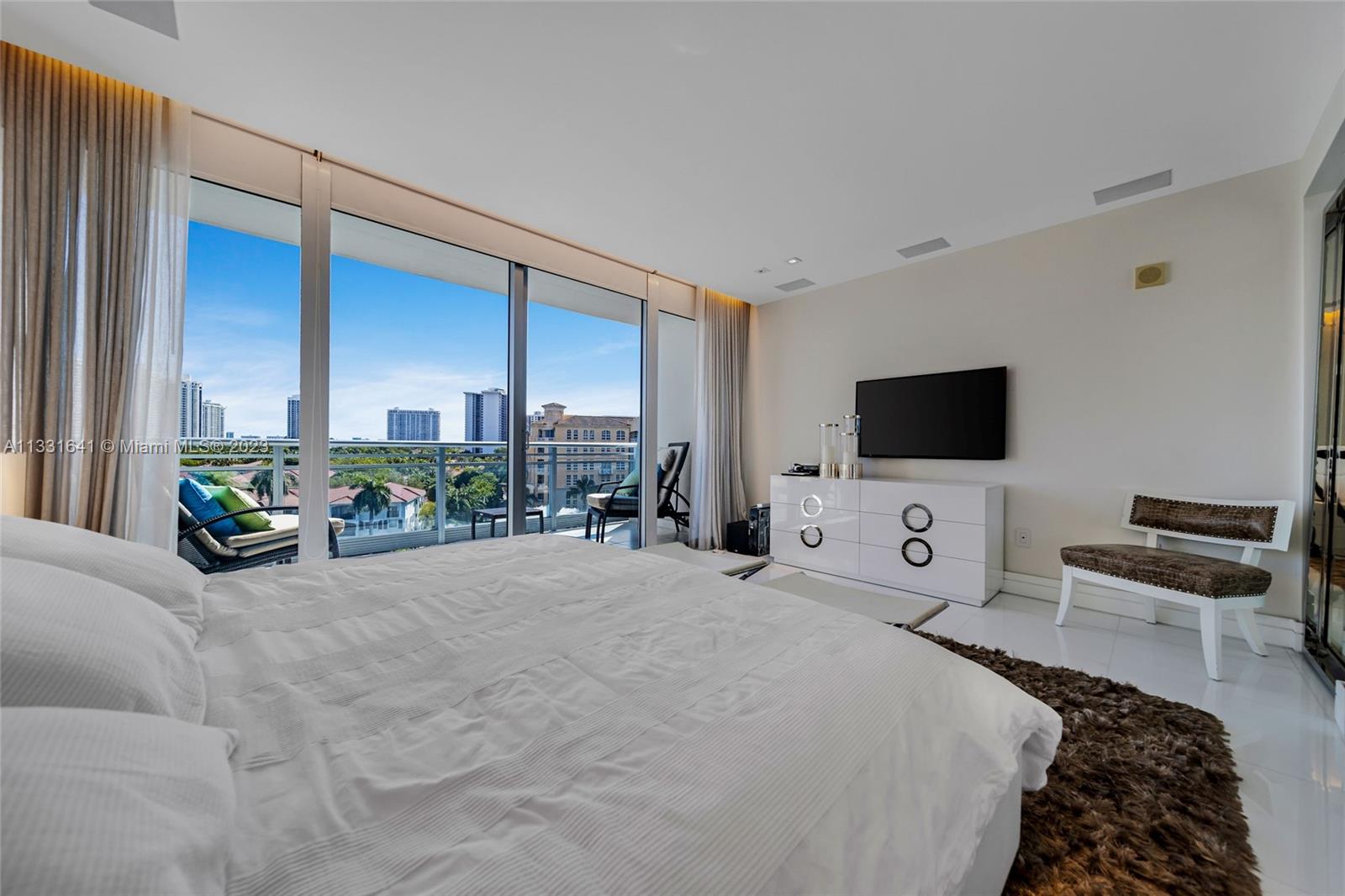 Photo of 2950 188th St #439, Aventura, Florida, 33180 -