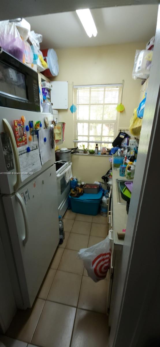See details / 2784 sq. ft. $ 2023-02-02 0 Photo