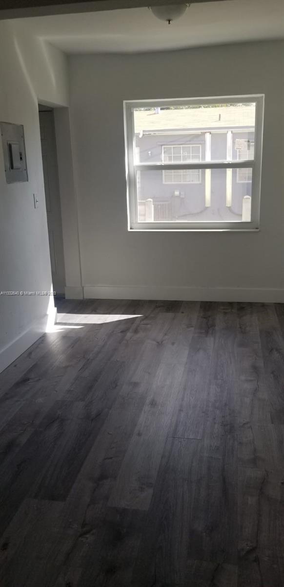 See details / 1588 sq. ft. $ 2023-01-24 0 Photo