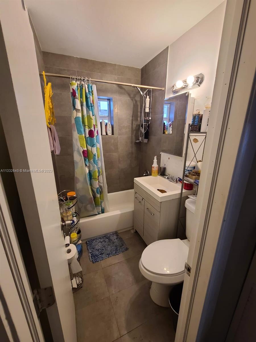 See details / 1588 sq. ft. $ 2023-01-24 0 Photo
