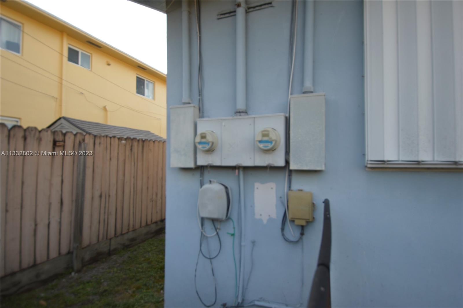 See details / 1948 sq. ft. $ 2023-01-25 0 Photo