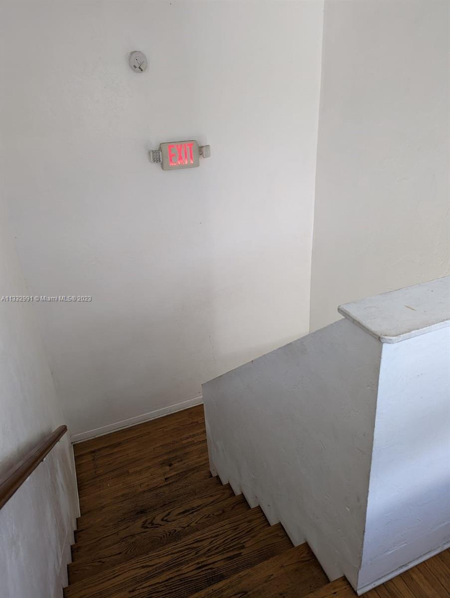 See details / 3382 sq. ft. $ 2023-01-25 0 Photo