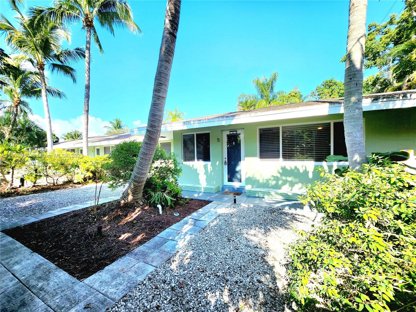 See details / sq. ft. $ 2023-01-25 0 Photo