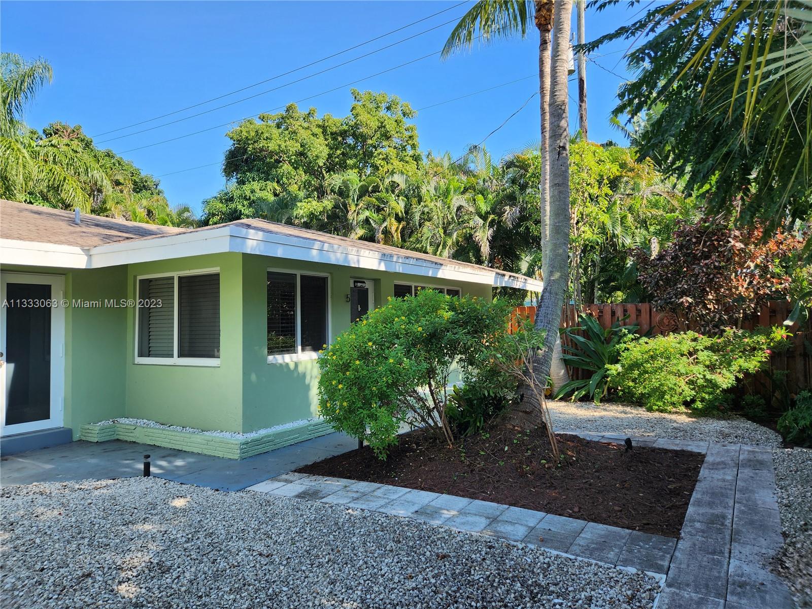 See details / sq. ft. $ 2023-01-25 0 Photo