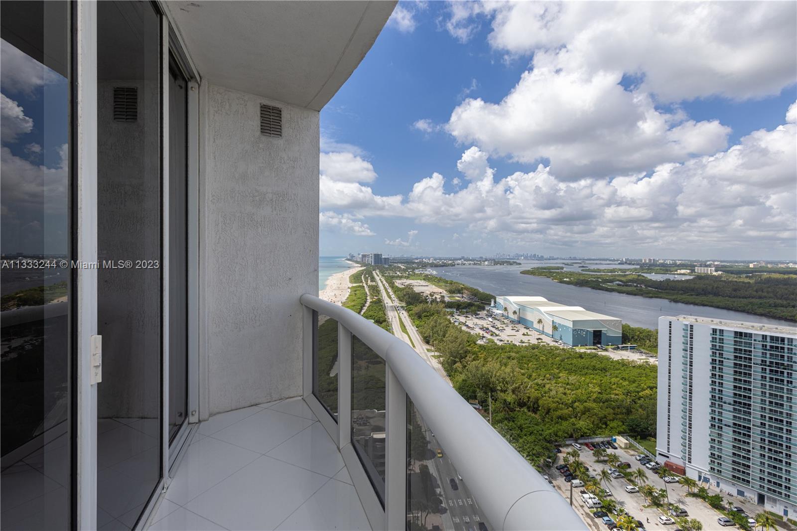 See details 2606 3 / 4 2558 sq. ft. $ 2023-01-25 0 Photo