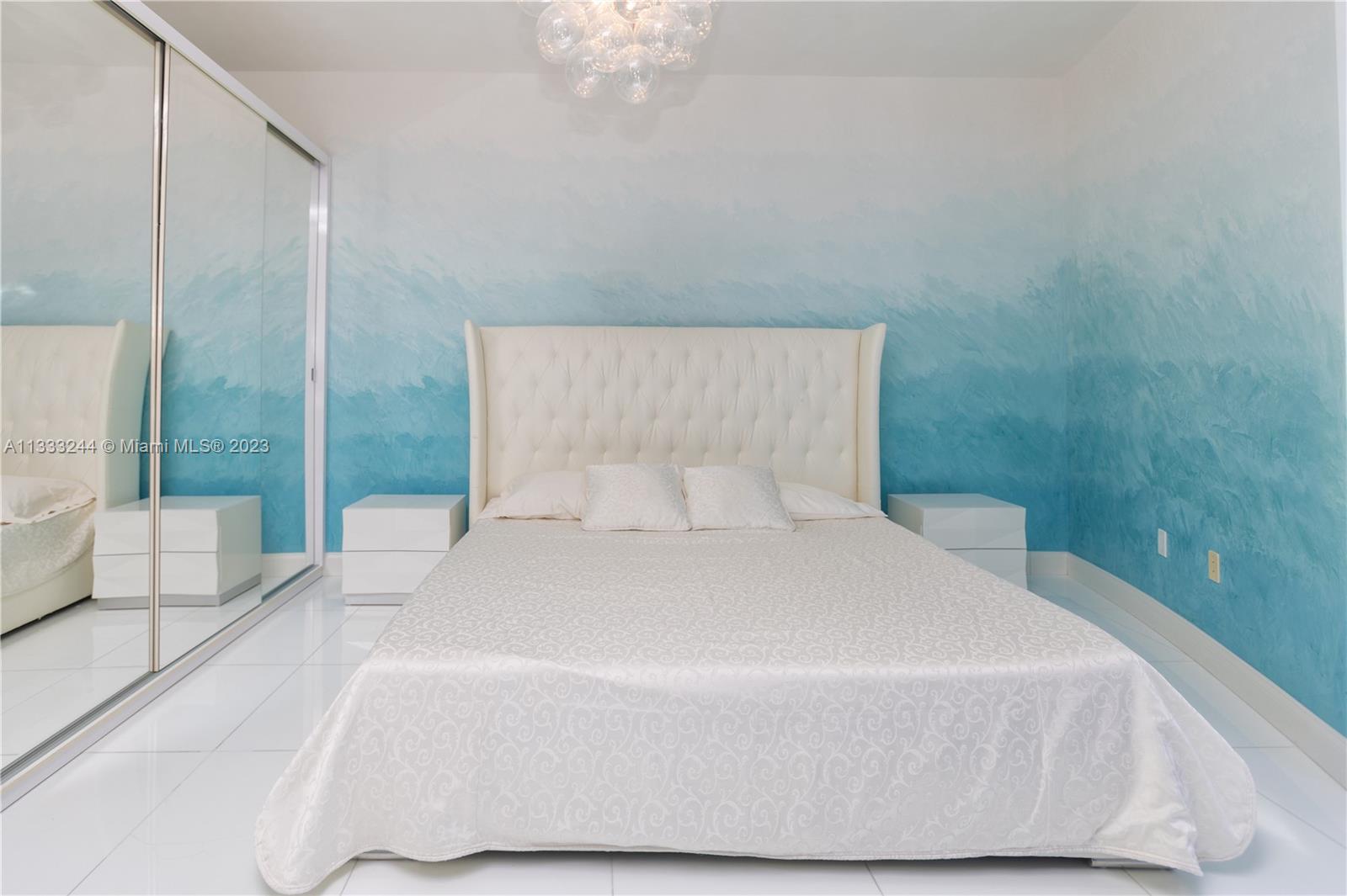 See details 2606 3 / 4 2558 sq. ft. $ 2023-01-25 0 Photo