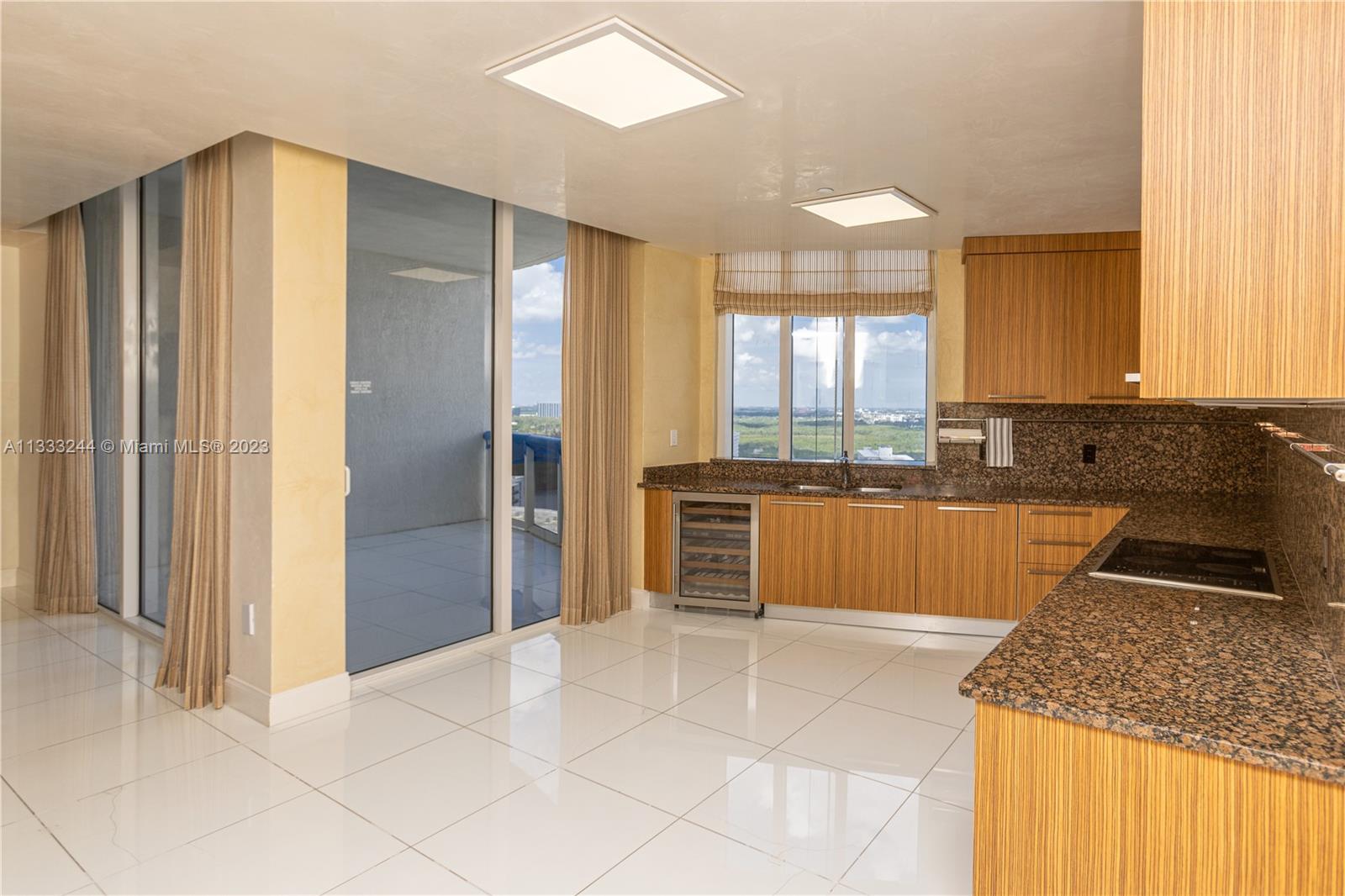 See details 2606 3 / 4 2558 sq. ft. $ 2023-01-25 0 Photo