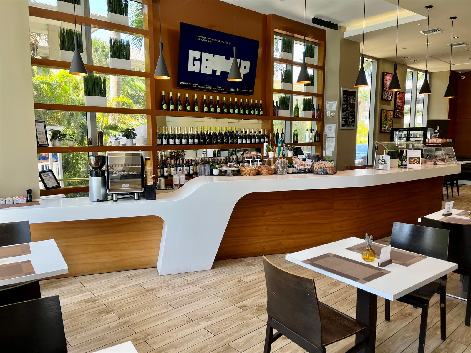 Photo of 2602 Hallandale Beach  #R308, Hallandale Beach, Florida, 33009 - 61. Bistro 04