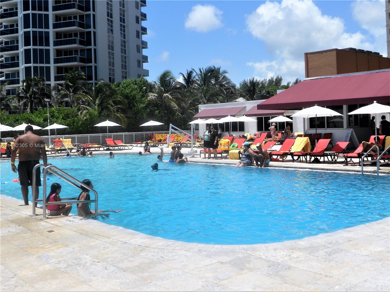 Photo of 19201 Collins Ave #637, Sunny Isles Beach, Florida, 33160 -