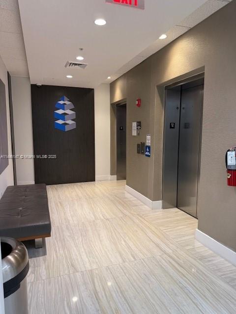 G-01  /   sq. ft. $ 2023-09-01 0 foto