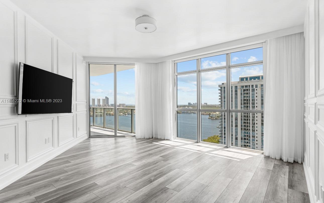 Photo 1 of Biscayne Blvd