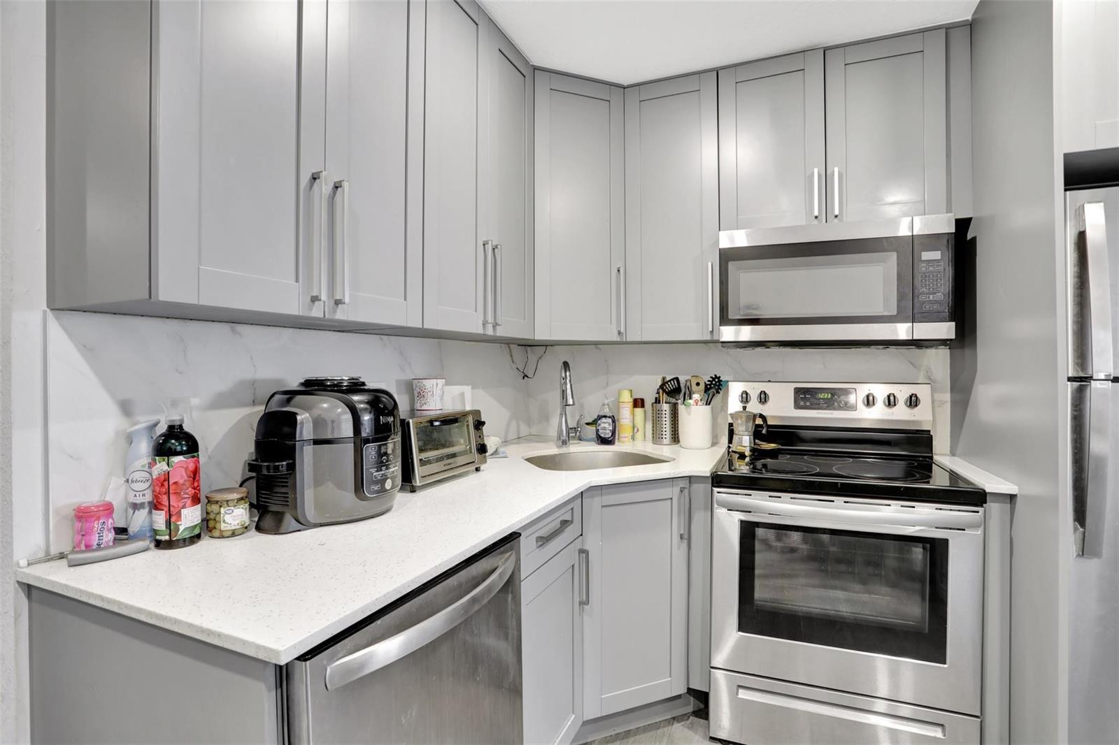   / 0 1638 sq. ft. $ 2025-08-14 0 foto