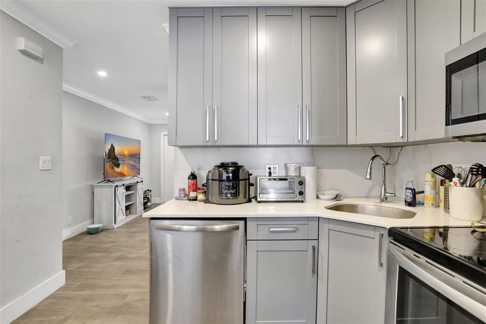   / 0 1638 sq. ft. $ 2025-08-14 0 foto