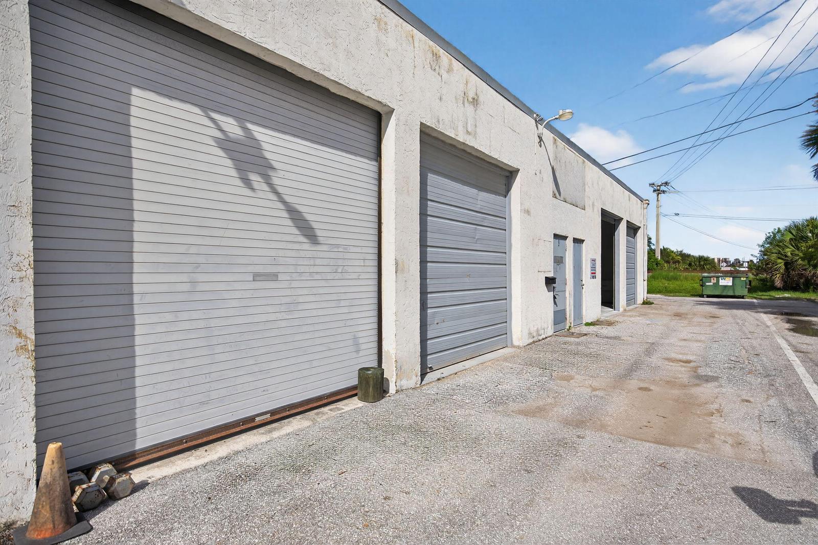 See details 5,6,7,8,9 / 5 sq. ft. $ 2025-10-08 0 Photo