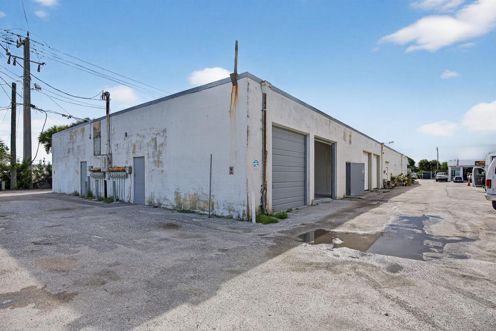 See details 5,6,7,8,9 / 5 sq. ft. $ 2025-10-08 0 Photo