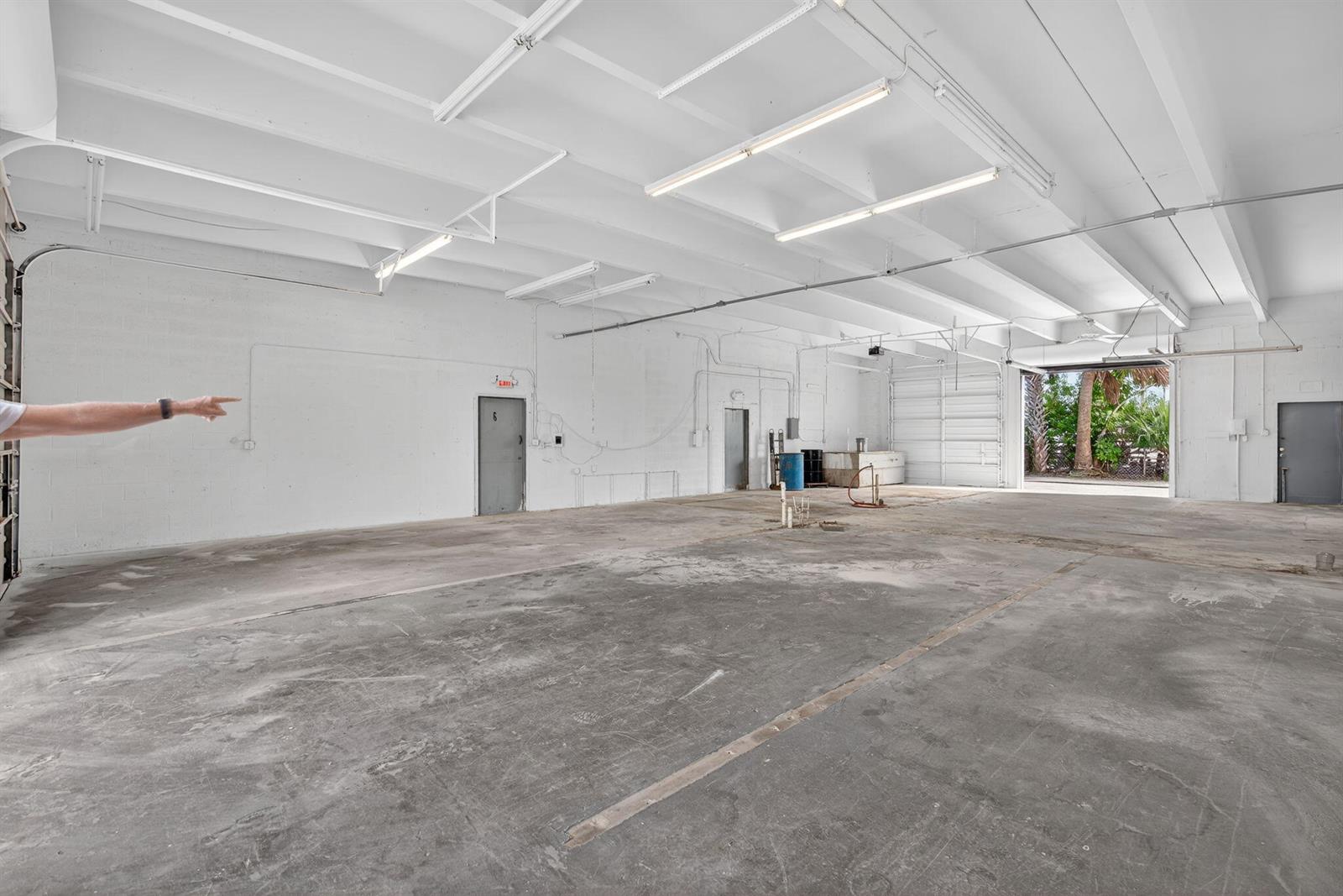 See details 5,6,7,8,9 / 5 sq. ft. $ 2025-10-08 0 Photo