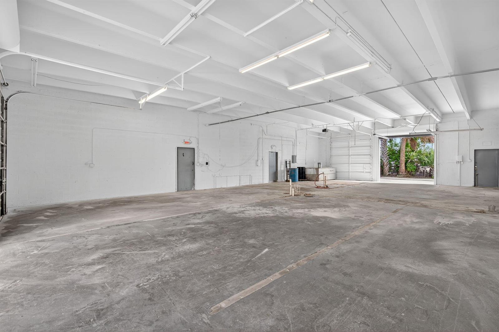 See details 5,6,7,8,9 / 5 sq. ft. $ 2025-10-08 0 Photo