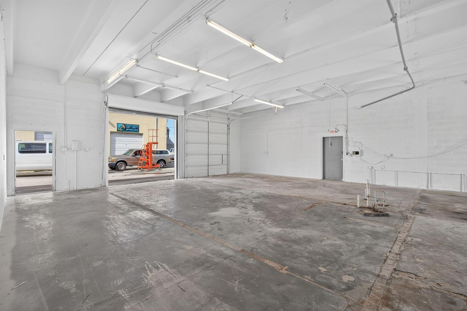 See details 5,6,7,8,9 / 5 sq. ft. $ 2025-10-08 0 Photo