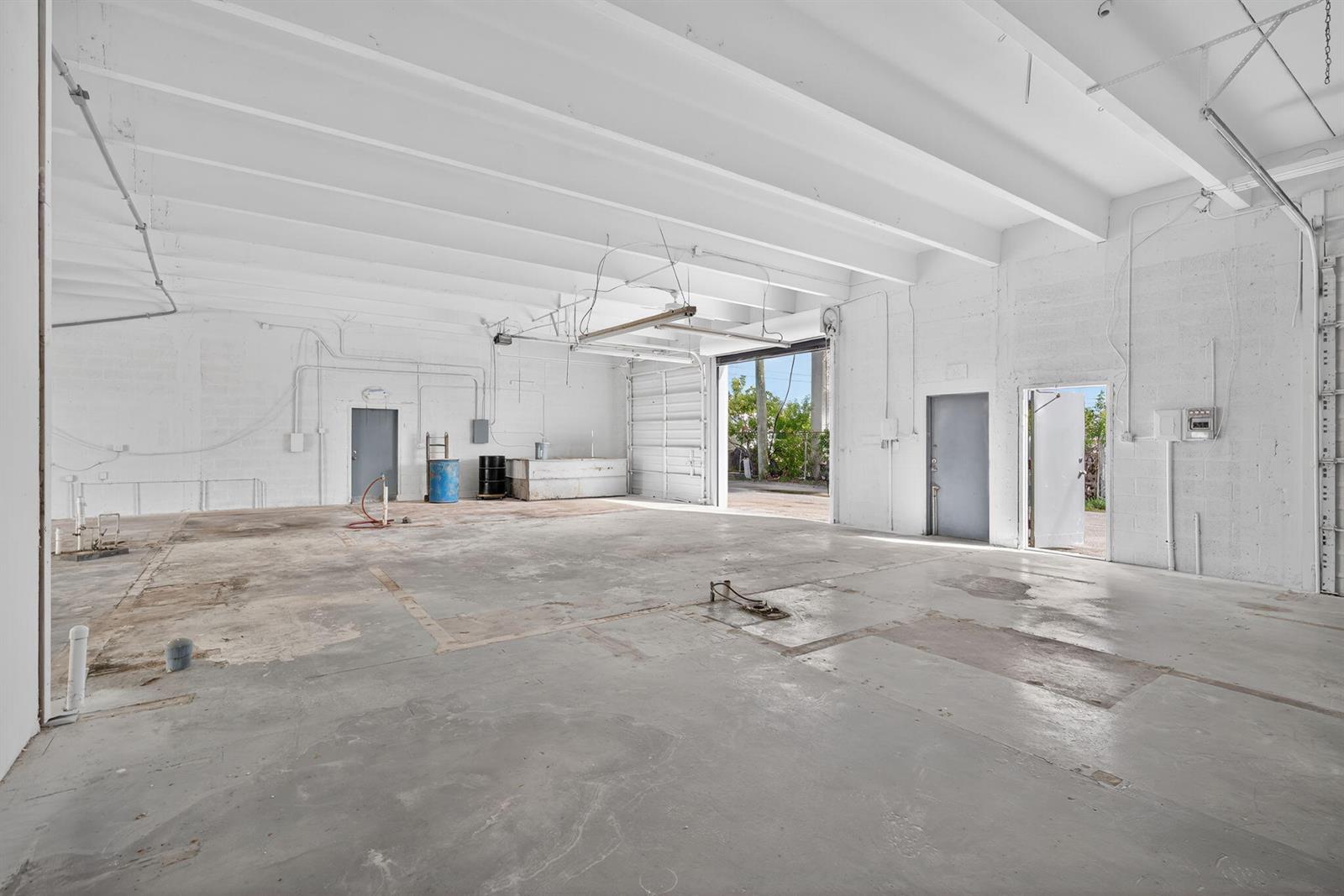 See details 5,6,7,8,9 / 5 sq. ft. $ 2025-10-08 0 Photo
