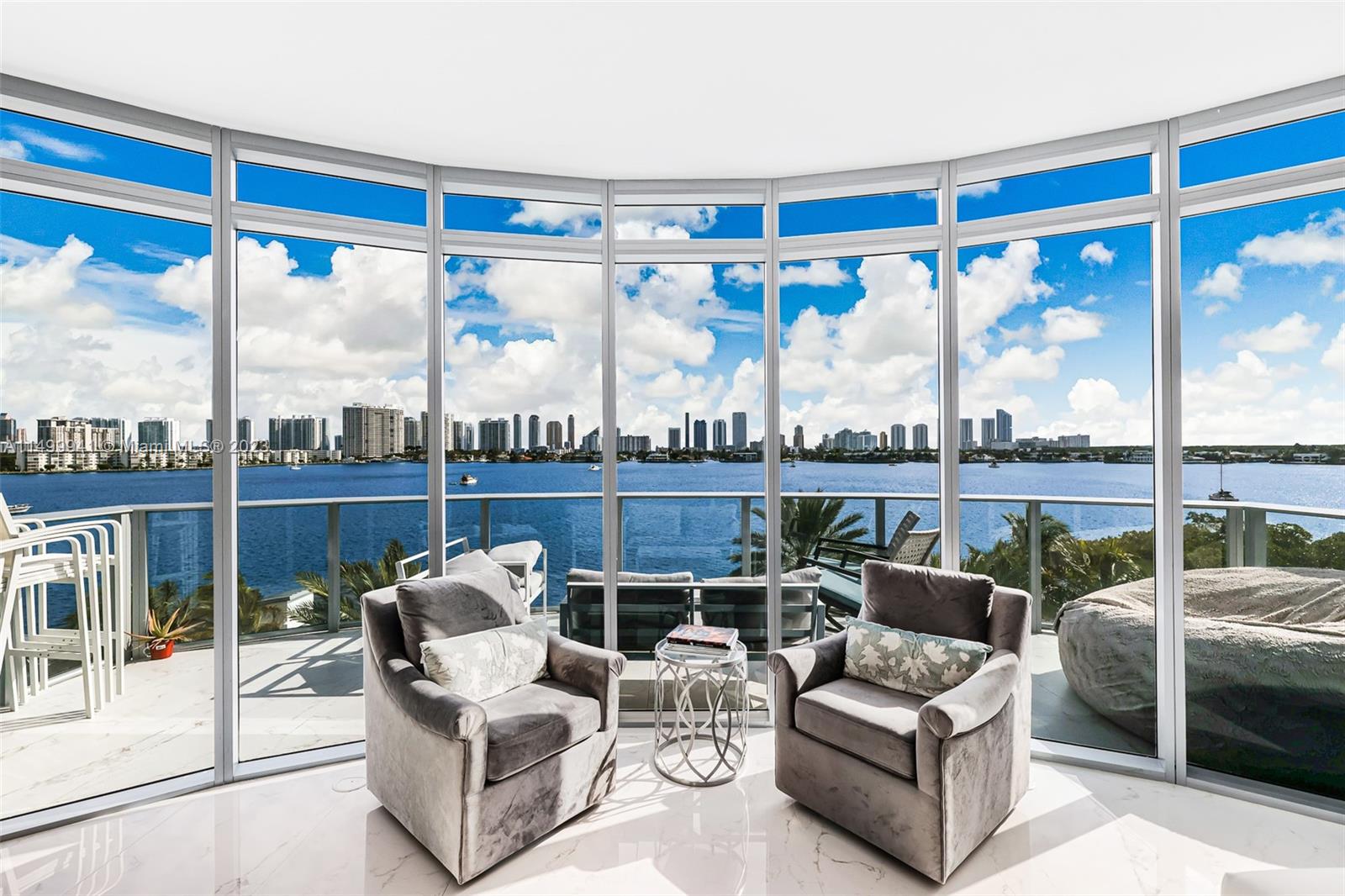 Photo 1 of Biscayne Blvd