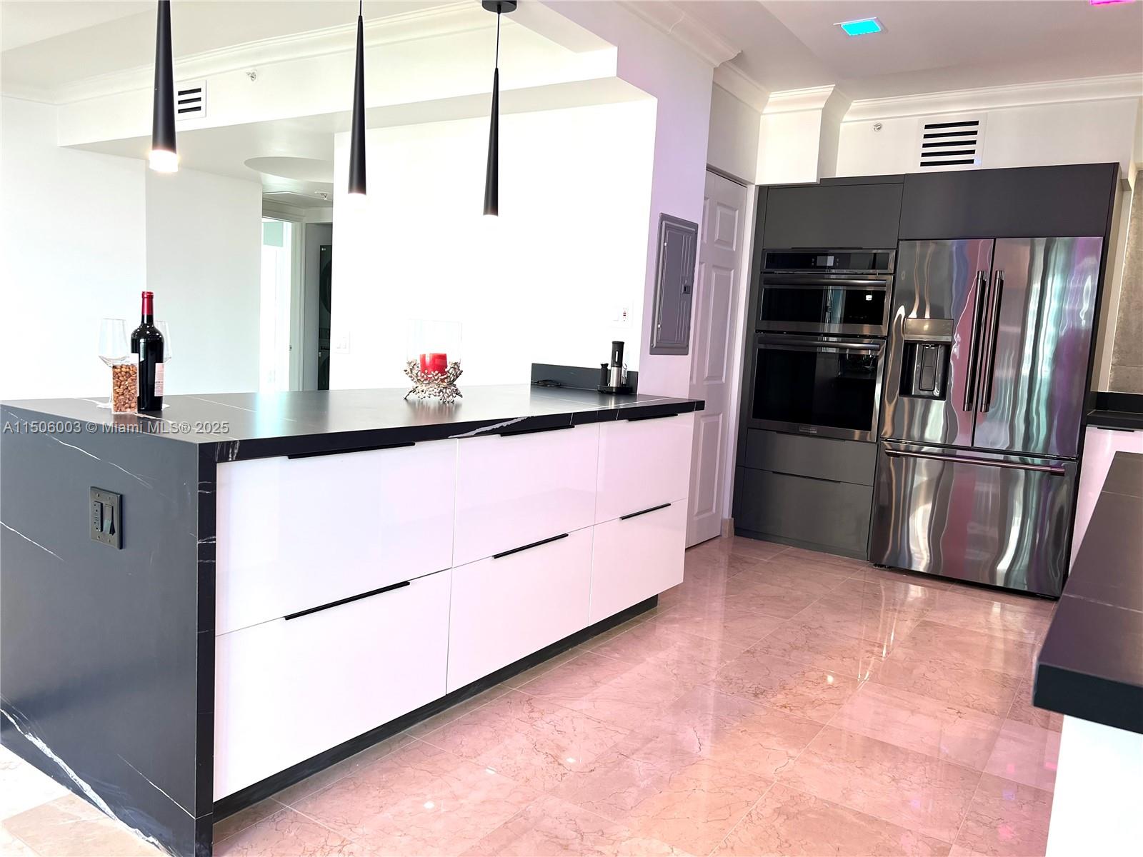 Photo of 3370 Hidden Bay Dr  #2415, Aventura, Florida, 33180 - 