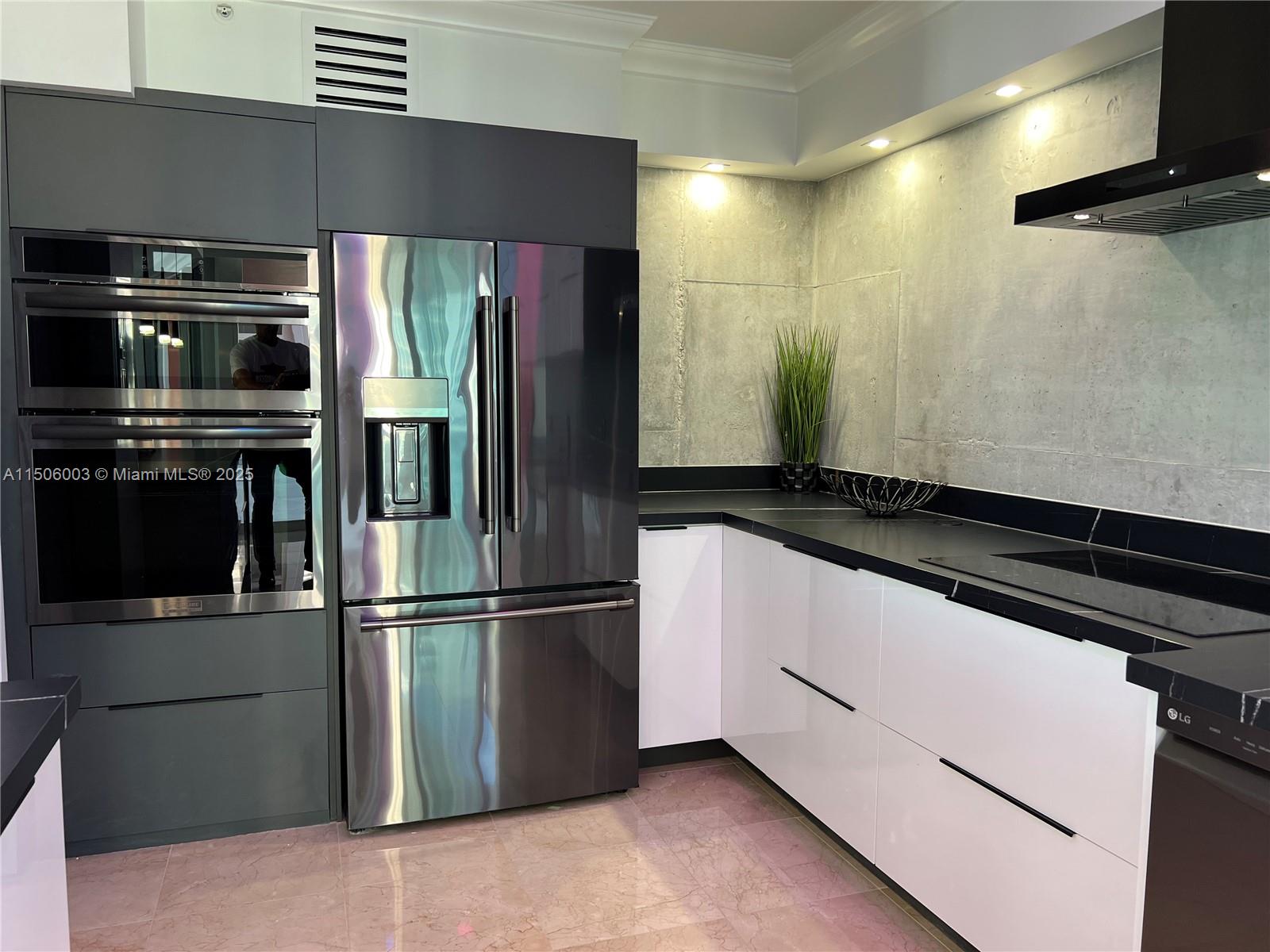 Photo of 3370 Hidden Bay Dr  #2415, Aventura, Florida, 33180 - 