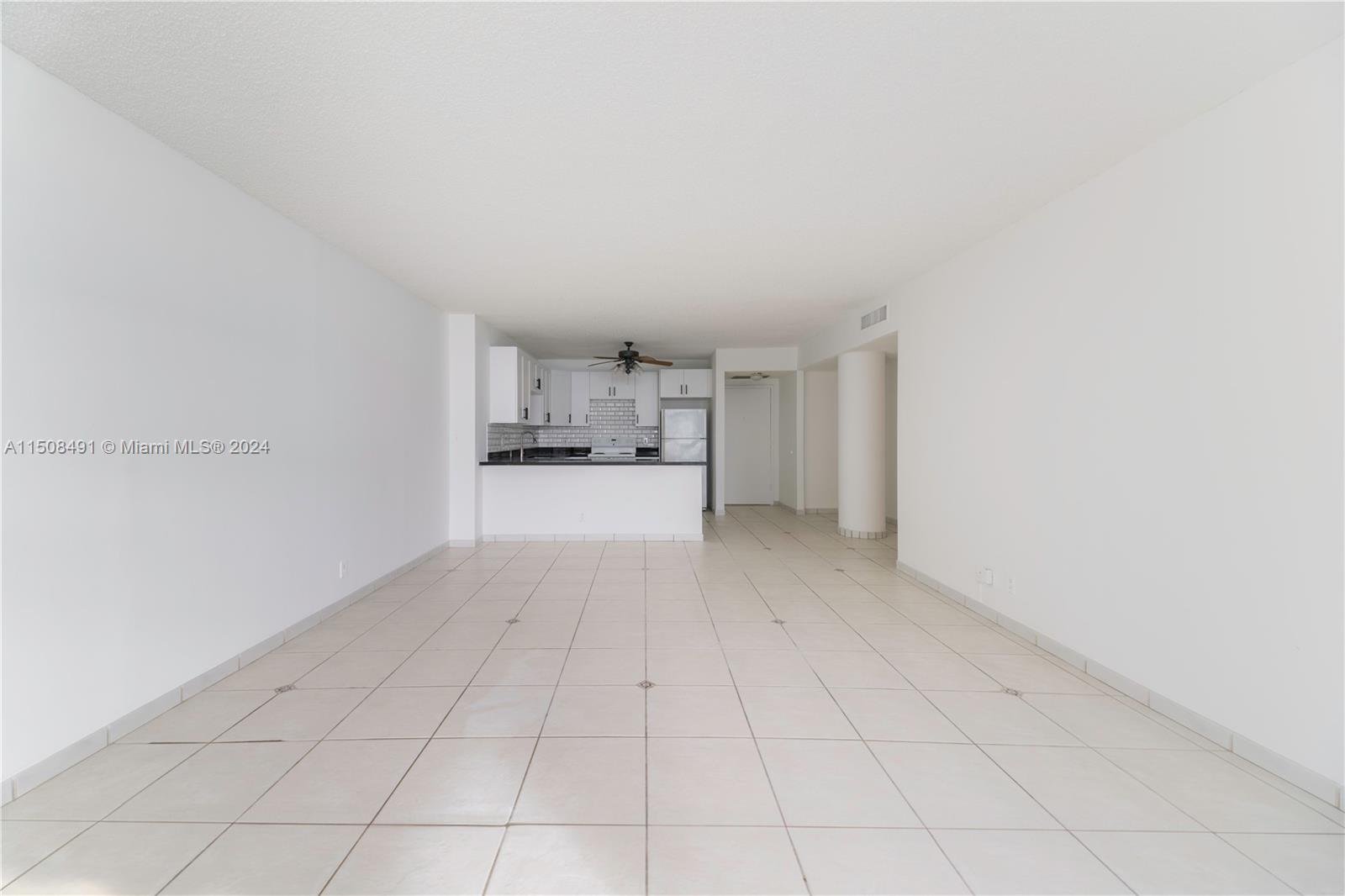 3725 Ocean Dr 706 Sea Air Towers, Condos for Sale and Rent in Hollywood, Florida. Real Estate