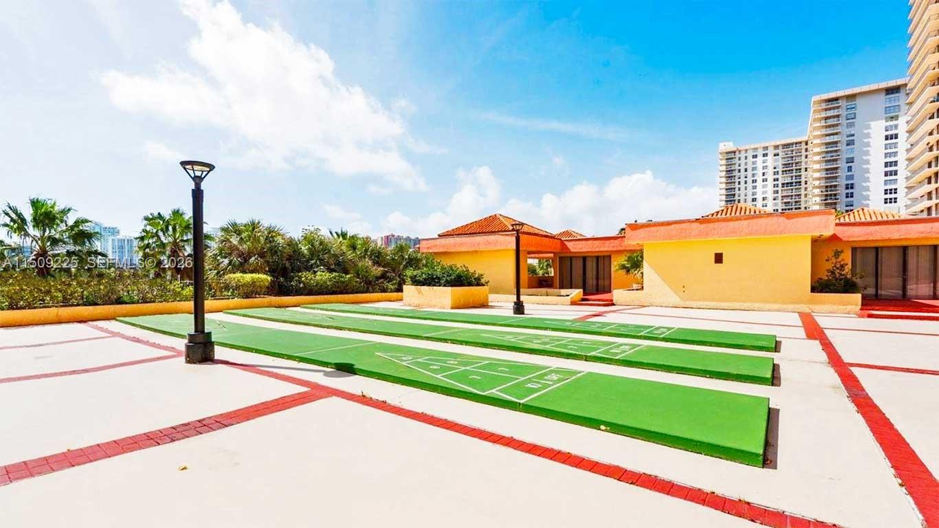 805 3 / 2 1628 sq. ft. $ 2024-11-20 0 Photo